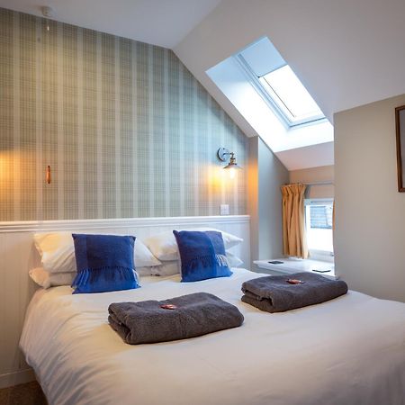 Highland Holiday Cottages Ньютонмор Номер фото